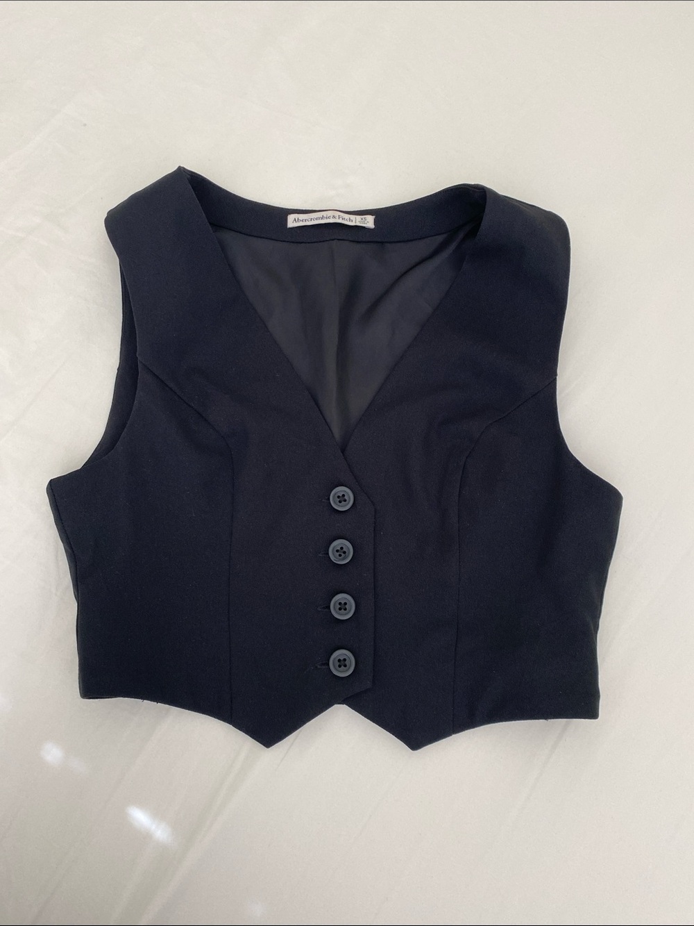 Abercrombie & Fitch Black Sleeveless Button-Front Vest Top XS